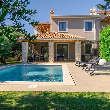Villa Flora Vabriga Tar-Vabriga Exterior photo